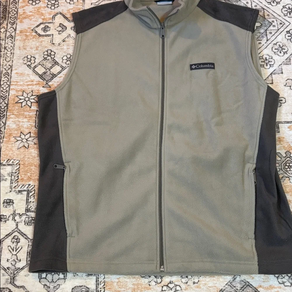 COLUMBIA L Steens Mountain Vest in tusk buffalo - Picture 2 of 7